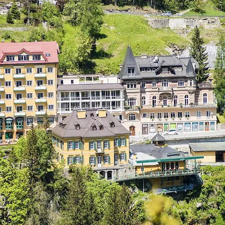 Cozy Near Slopes