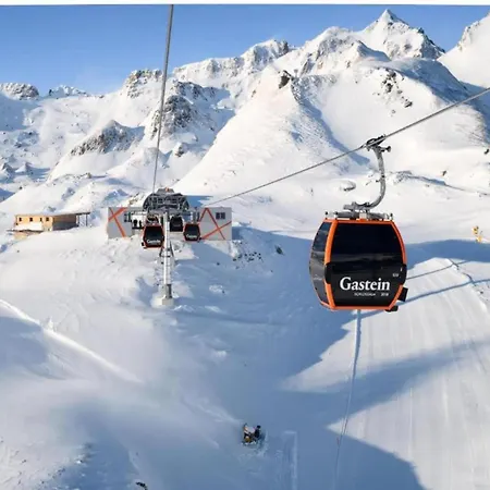 In Near Slopes Apartament